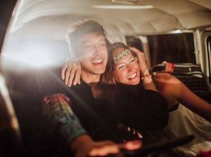 Tersenyum, Nadine Chandrawinata Masih Pelit Bicara Kabar Pernikahannya