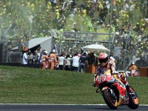 Crash-nya di MotoGP Italia Disambut Sorak Sorai, Ini Respons Marquez