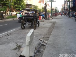 Walkot Yogya Minta Maaf Malioboro Masih Berbenah Jelang Lebaran