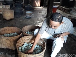 Produsen Telur Asin Brebes Terdampak Pembangunan Tol Jokowi