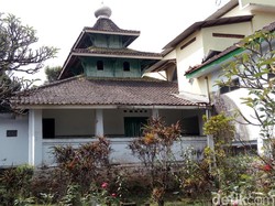 Melihat Masjid dan Bale Peninggalan Sunan Kalijaga di Semarang