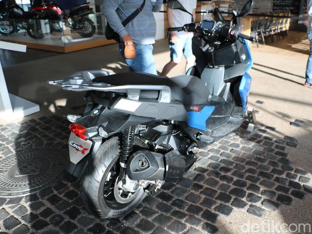 Skuter Bongsor BMW Penantang Xmax Diboyong ke Indonesia Skuter Bongsor BMW Penantang Xmax Diboyong ke Indonesia