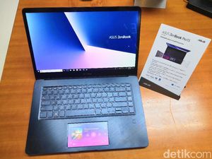 Menjajal Touchpad Layar Sentuh Asus ZenBook Pro