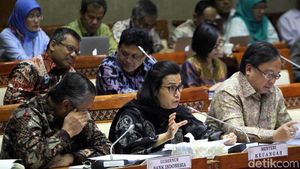 Sri Mulyani dan DPR Raker soal Asumsi Makro 2019