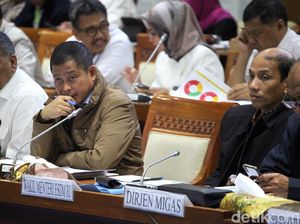 Jonan Rapat di DPR Bahas Subsidi BBM dan Elpiji 2018