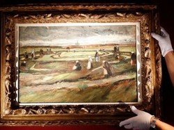 Lukisan Langka Pemandangan Desa Karya Van Gogh Terjual Rp 113 M