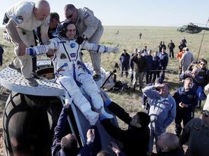 5 Bulan Berada di Luar Angkasa, 3 Astronaut Kembali ke Bumi