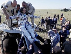 5 Bulan Berada di Luar Angkasa, 3 Astronaut Kembali ke Bumi