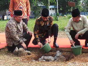 Jokowi Targetkan UIII Jadi Kiblat Kajian Peradaban Islam Moderat Jokowi Targetkan UIII Jadi Kiblat Kajian Peradaban Islam Moderat