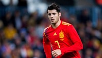 Dua tahun lalu Alvaro Morata berkesempatan unjuk kebolehan di Piala Eropa 2016 bersama Spanyol. Seiring dengan performanya yang kurang tokcer dengan Chelsea, Morata pun kalah bersaing dalam berebut tempat untuk Piala Dunia 2018. (Foto: Aitor Alcalde/Getty Images)