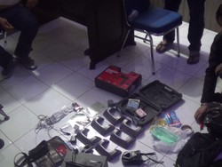 Kontrakan WN Bulgaria Digerebek, Disita Segambreng Alat Skimmer