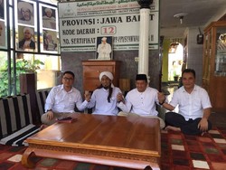 Datangi FPI Jabar, Gerindra Minta Dukungan untuk Sudrajat-Syaikhu