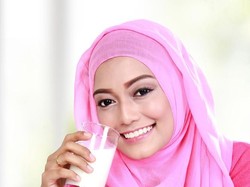 Pentingnya Minum Susu Saat Bulan Puasa