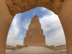 Foto: Masjid Irak yang Punya Minaret Unik Foto: Masjid Irak yang Punya Minaret Unik
