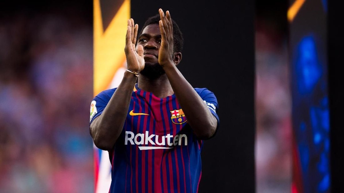 Samuel Umtiti akan senang jika Antoine Griezmann pindah ke Barcelona (Foto: Alex Caparros/Getty Images)