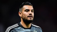 Sergio Romero sudah membela Argentina di dua Piala Dunia terakhir. Tak ada yang ketiga karena kini kiper dari klub Manchester United tersebut harus bergulat dengan cedera. (Foto: David Ramos/Getty Images)