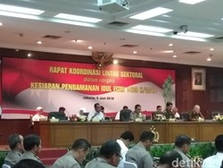Kapolri hingga Panglima Cek Pengamanan Lebaran Via Video Conference