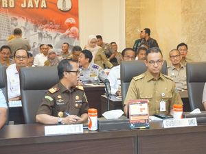 Polda Metro Rapat Persiapan Mudik Lebaran Bersama Anies-Sandi