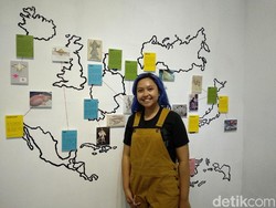 Lepas dari Keramik, Zia Fauziana Eksplorasi Meme Ikan Pari Anak Durhaka