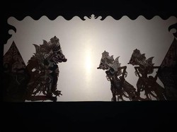 Alunan Gamelan Jawa dan Wayang Kulit Pukau Penonton Belanda