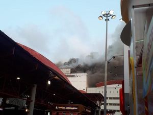 Gedung di PRJ Terbakar