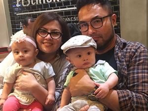 Kondisi Terkini Putra Surya Saputra-Cynthia yang Alami Gangguan Mata Kondisi Terkini Putra Surya Saputra-Cynthia yang Alami Gangguan Mata