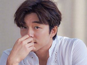 Gantengnya 10 Artis Korea Pakai Baju Koko, Bikin Wanita Ingin Dihalalin Gantengnya 10 Artis Korea Pakai Baju Koko, Bikin Wanita Ingin Dihalalin