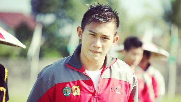 Potret Iqbal, Pesilat Asian Games Ganteng yang Curi Perhatian Warganet