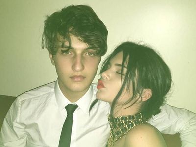 Ini Anwar, Adik Gigi Hadid yang Digosipkan Kencan dengan Kendall Jenner