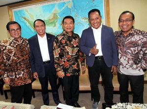 Pratikno, Pramono dan Moeldoko Rapat dengan Komisi II DPR