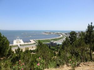 10 Danau Terbesar di Dunia, Ada yang Disebut Laut Lho