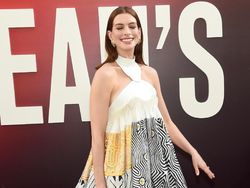 Naskah The Princess Diaries 3 Rampung, Anne Hathaway Tak Sabar Kembali