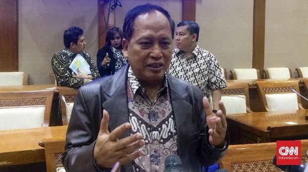 Menristekdikti Mohamad Nasir di Gedung DPR, Jakarta, Rabu (6/6).