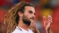 Kyle Beckerman. Masih dari Piala Dunia 2014, pemain AS ini benar-benar tampil beda dari pemain lain lewat rambut gimbalnya. (Foto: Kevin C. Cox/Getty Images)