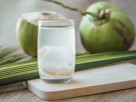 Ilustrasi Air Kelapa