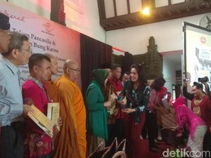Tjamkan Pantja Sila Ramaikan Hari Lahir Bung Karno di Surabaya Tjamkan Pantja Sila Ramaikan Hari Lahir Bung Karno di Surabaya