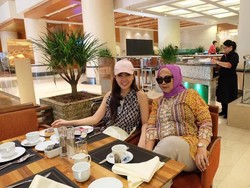 Gaya Mewah Bela Shofie Kulineran hingga Gaya Ngopi Mantan CEO Starbucks