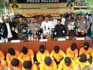 422 Penjahat Diringkus Saat Operasi Pekat Semeru di Mojokerto 422 Penjahat Diringkus Saat Operasi Pekat Semeru di Mojokerto