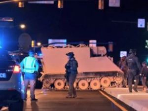 Tank Dicuri dan Dibawa Jalan-jalan Sejauh 100 Km di AS Tank Dicuri dan Dibawa Jalan-jalan Sejauh 100 Km di AS