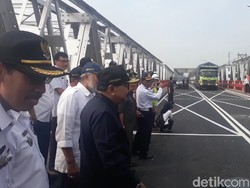 Pasca Ambrol, Jembatan Babat Resmi Dibuka Kembali untuk Umum