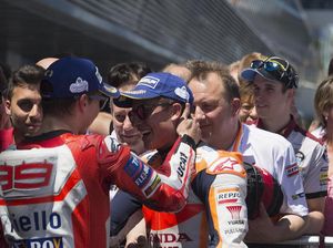 Line Up Mentereng Repsol Honda: Marc Marquez + Jorge Lorenzo
