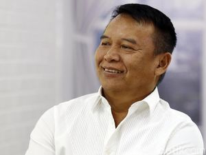 Prada MI Minum Miras di Kantor, Anggota Komisi I: Harus Dihukum Lebih Berat! Prada MI Minum Miras di Kantor, Anggota Komisi I: Harus Dihukum Lebih Berat!