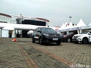 Banyak Dicicipi Sebelum Diluncurkan, Jualan DFSK Masih Melempem Banyak Dicicipi Sebelum Diluncurkan, Jualan DFSK Masih Melempem