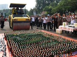Jelang Tahun Baru, Polisi Sita Ribuan Botol Minuman Keras di Jakut
