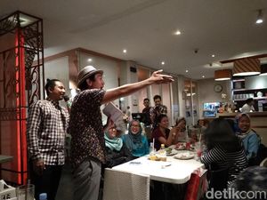 Ini Ekspresi Peserta Saat Buka Puasa dTraktir Detikcom Dadakan Ini Ekspresi Peserta Saat Buka Puasa dTraktir Detikcom Dadakan