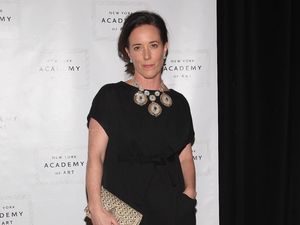 Bunuh Diri Kate Spade dan Riwayat Depresi yang Diidapnya Bertahun-tahun Bunuh Diri Kate Spade dan Riwayat Depresi yang Diidapnya Bertahun-tahun