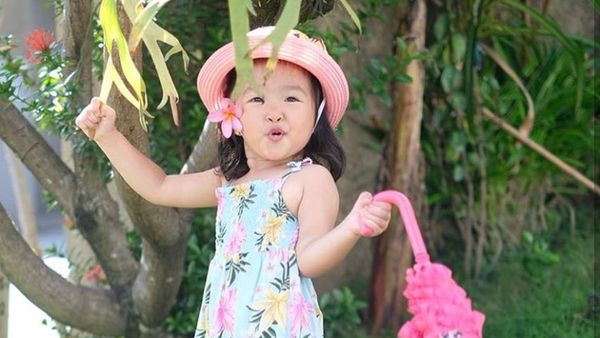 Ulang Tahun Ke-3, Putri Ruben Onsu Makin Ceria dan Menggemaskan