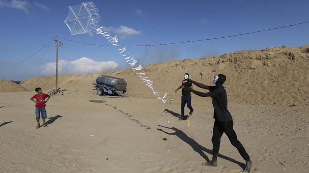 Israel dan Hamas Memulai Perundingan Damai