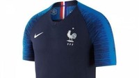 Sementara di Grup C ada Prancis, Australia, Denmark, dan Peru. Ini adalah jersey yang digunakan Prancis di Rusia nanti. (Foto: Internet)