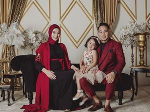 Usai Lahiran, Poppy Bunga Kenang Berat Badan Naik Drastis dan Diminta Diet Usai Lahiran, Poppy Bunga Kenang Berat Badan Naik Drastis dan Diminta Diet